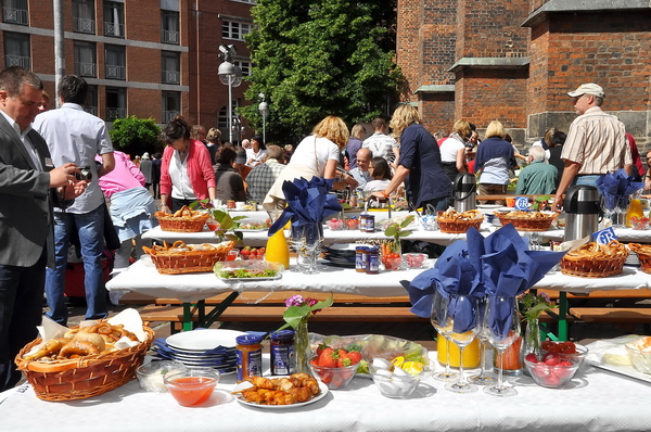 Brunch2012   002.jpg